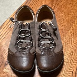 Footprints by Birkenstock sz 40